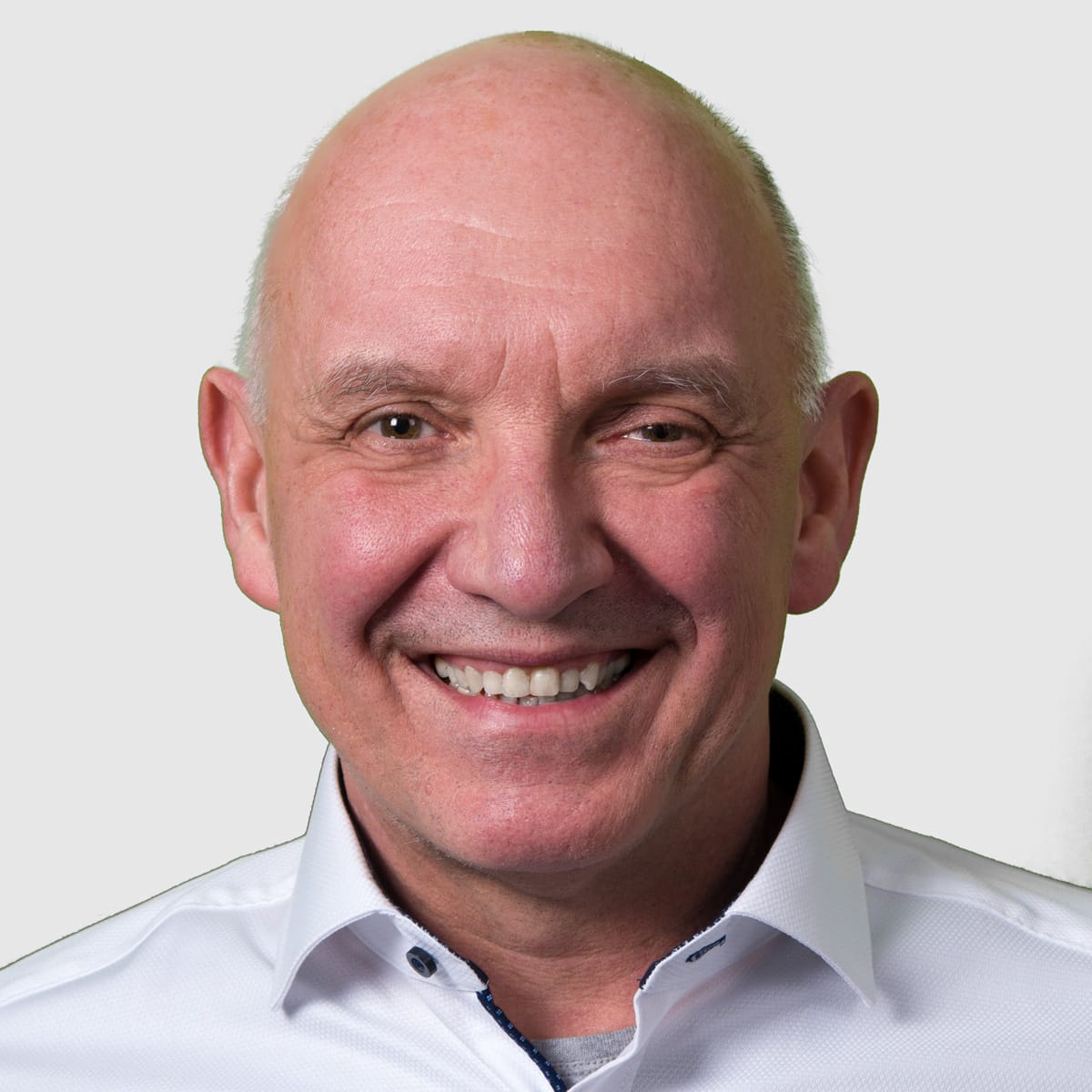 Robert Schachner (Chief Technology Officer)